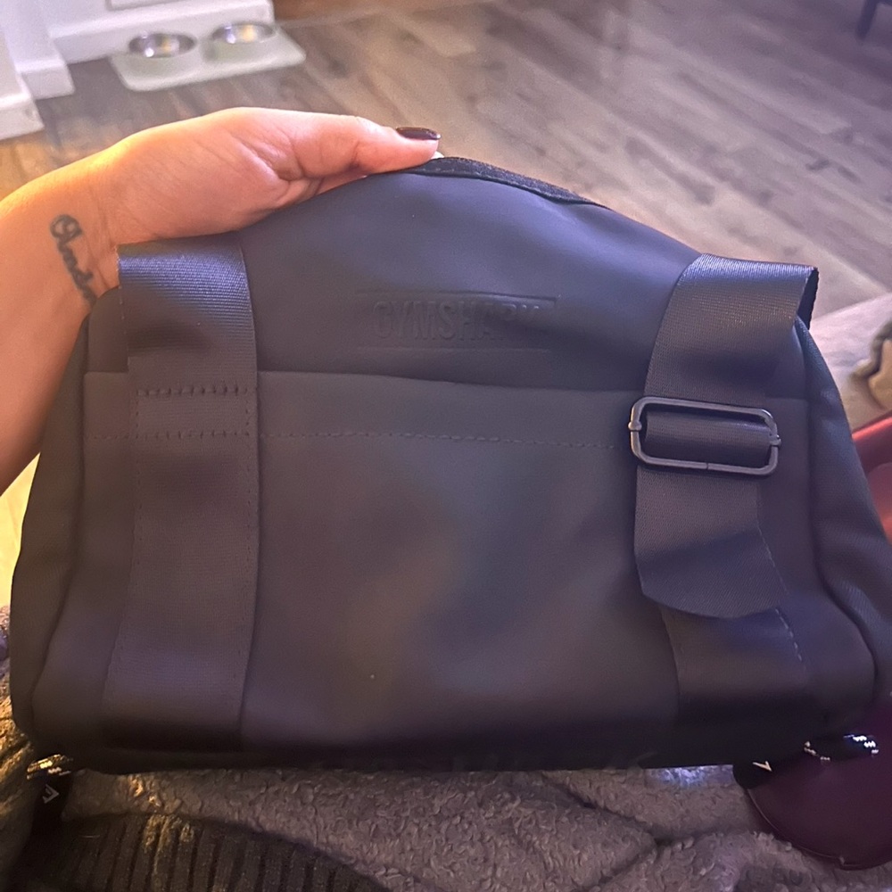 Gym shark gym bag small
